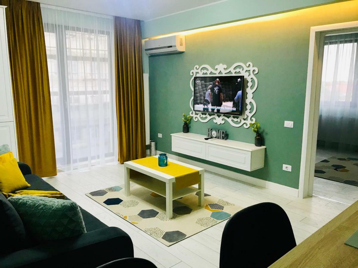 Darnida Luxury Apartment 那沃达利 外观 照片